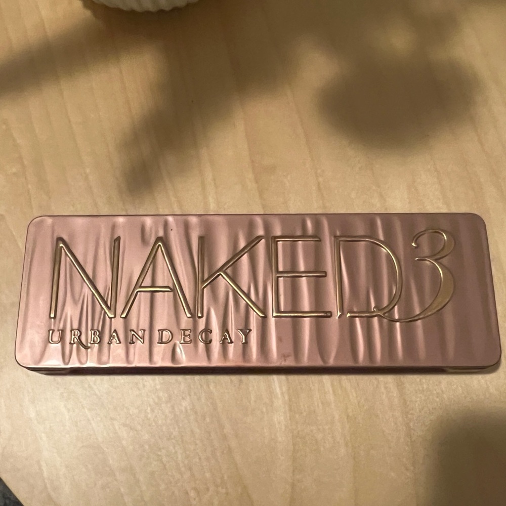 NAKED3 EYESHADOW PALETTE